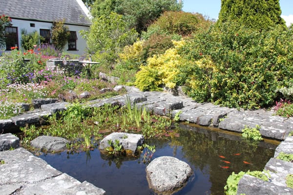 The Tea & Garden Roons